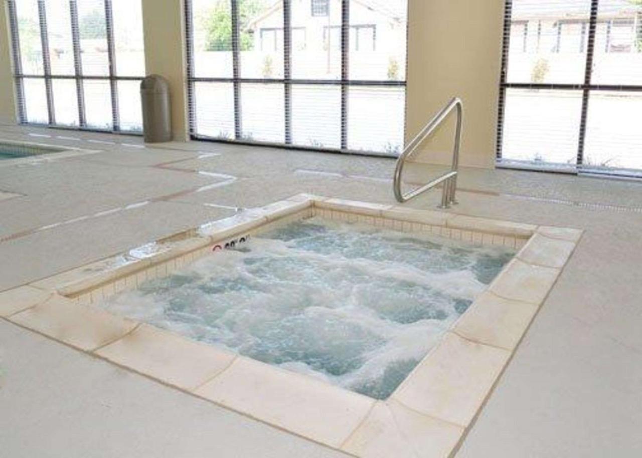 Sleep Inn & Suites Medical Center Shreveport Bagian luar foto